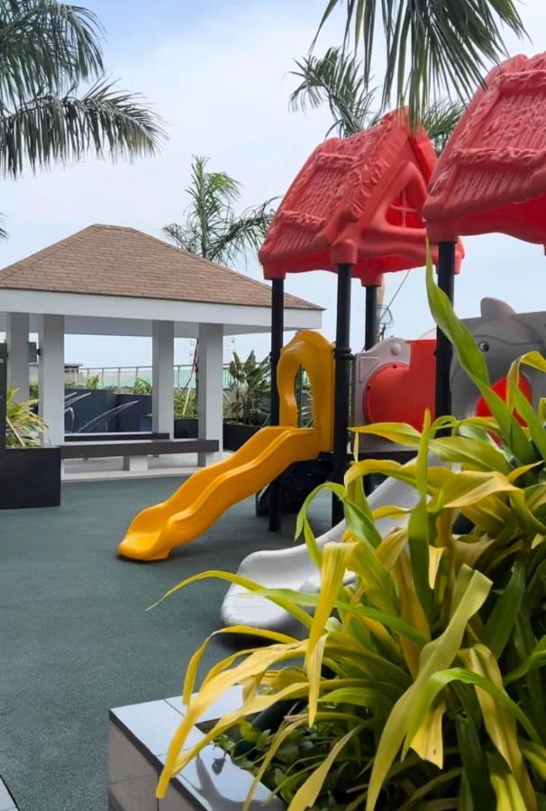 Cozycoaststay By Appletravelbeyondph Pasay Dış mekan fotoğraf